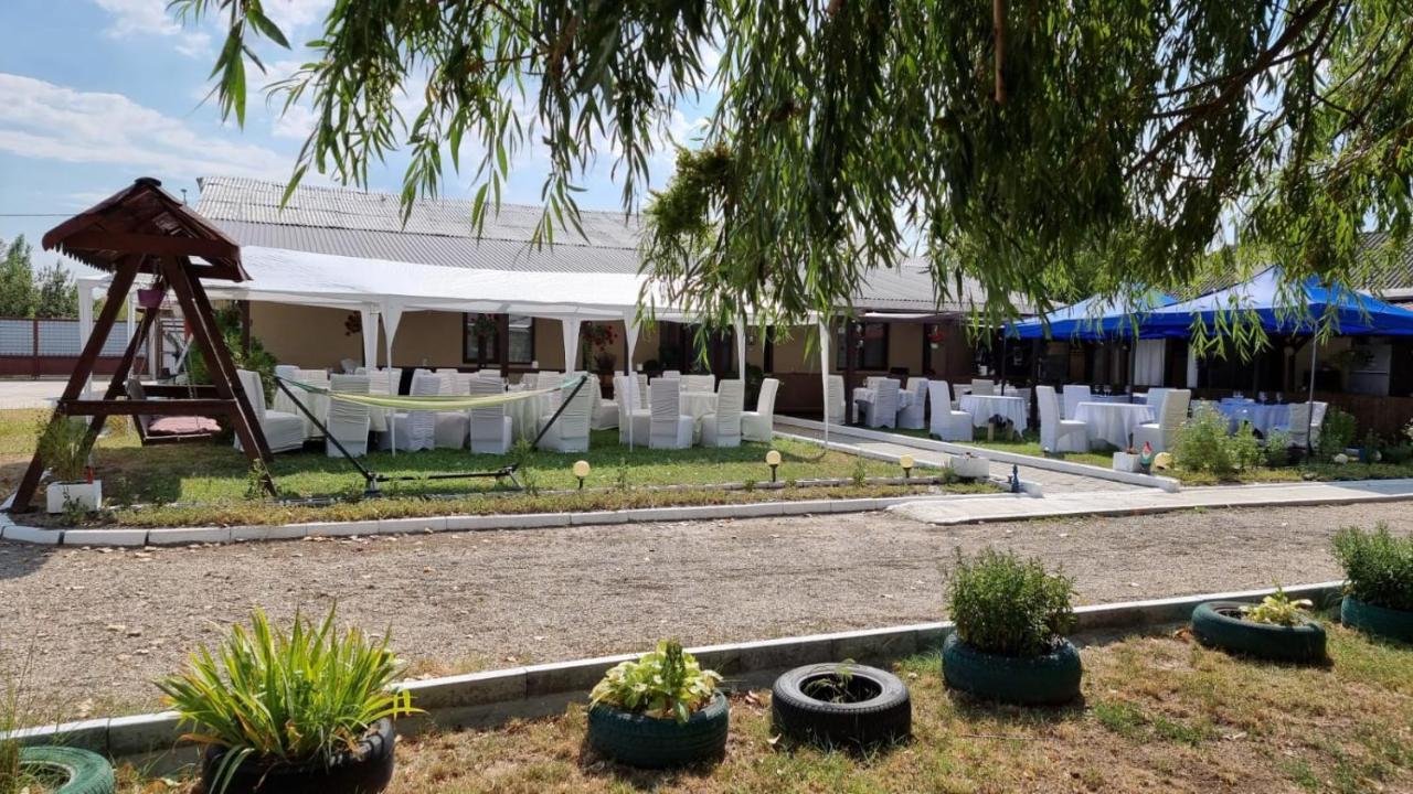 Gigios Sport&Relax Villa Bailesti Екстериор снимка
