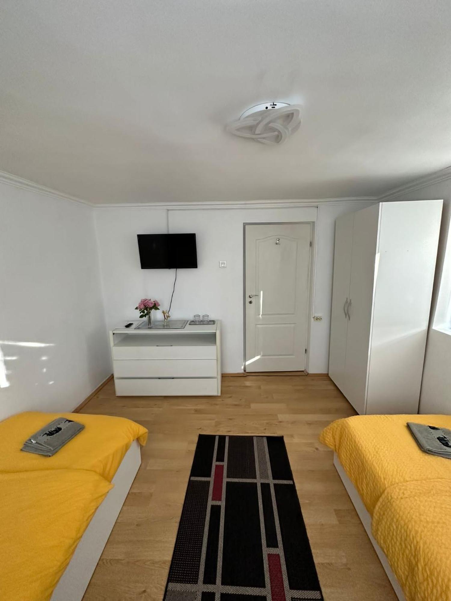 Gigios Sport&Relax Villa Bailesti Екстериор снимка